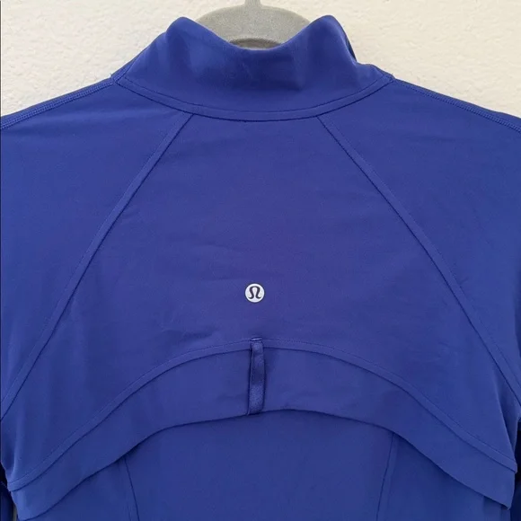 Lululemon Nulu Cropped Define Jacket Size 8 - Picture 5 of 9